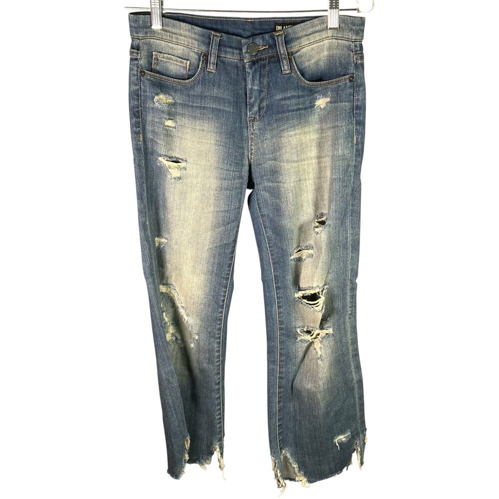 [BLANKNYC] Kick Flare Distressed Jeans Size 26 Raw Hem Light Wash Style 118-1456